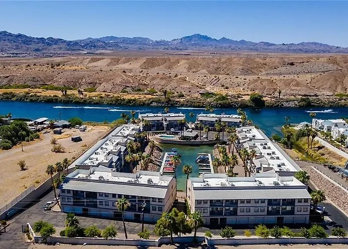 Riverside By Casinos W/private Marina *